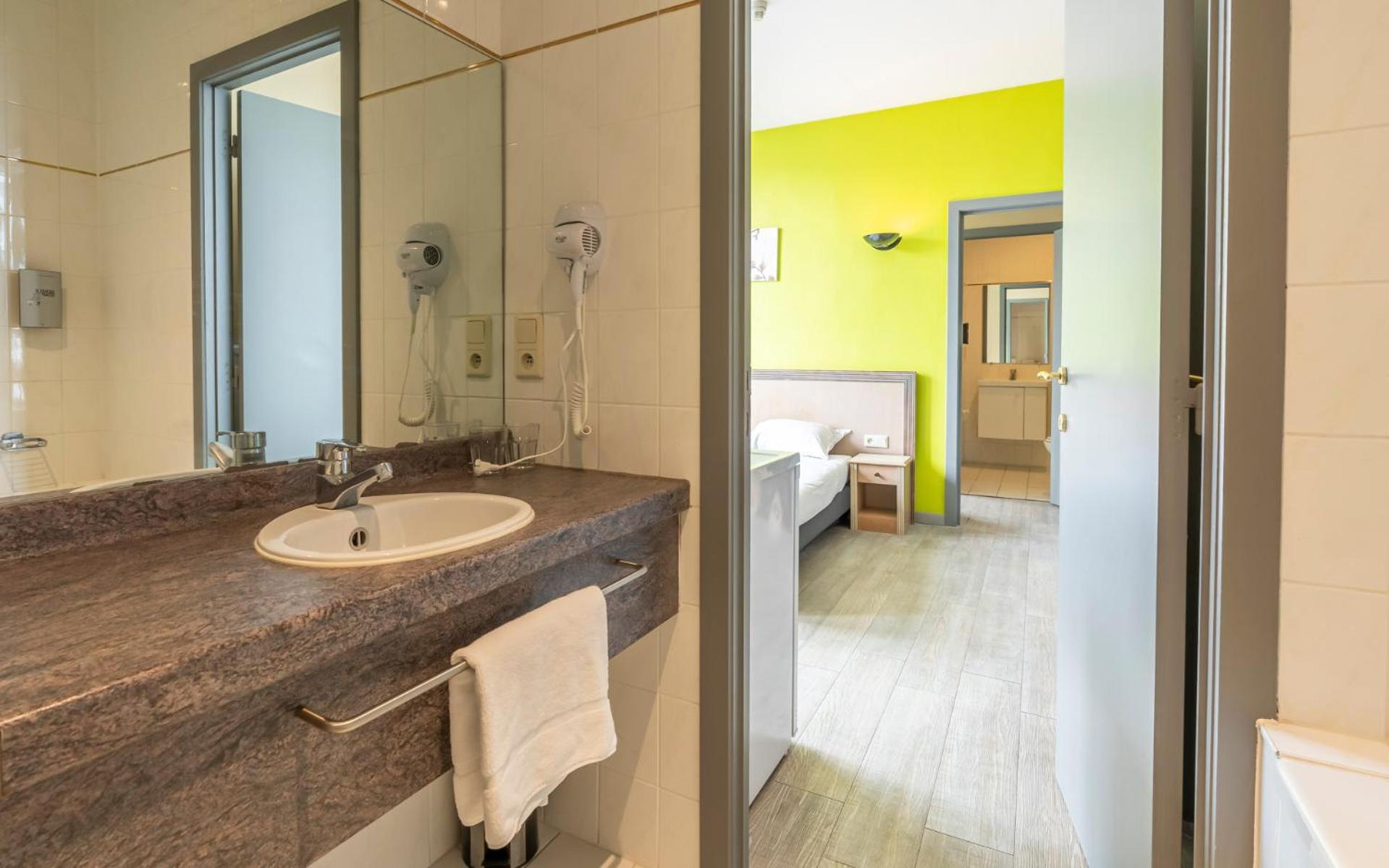 Sleep & Go Blankenberge Hotel Exterior photo